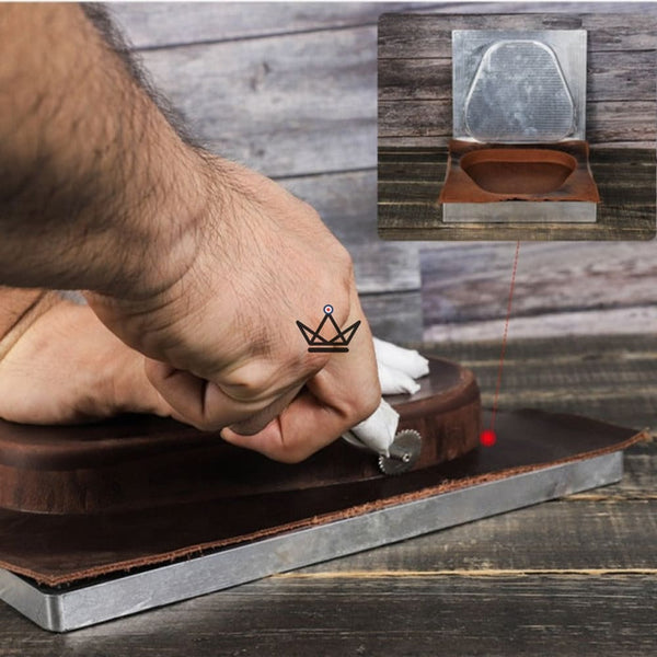 Etui de protection en cuir Apple Airpods Max - LeatherPods Max (personnalisable) - - Etui airpods max personnalisable - Cadeau, Noël, Anniversaire, Original - Atelier Atypique