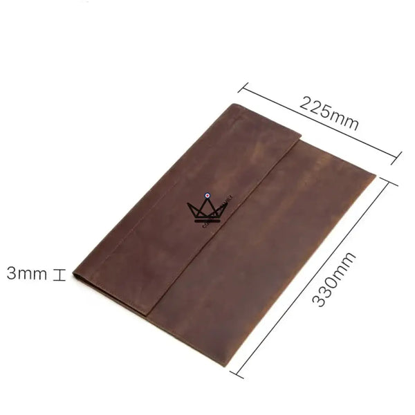 Personalizable 13" leather envelope sleeve for iPad — Voyageur PLI – 10/13