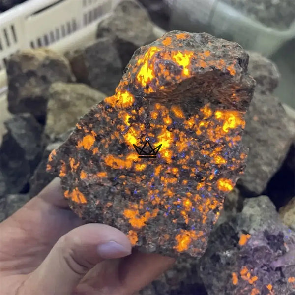 Raw fluorescent Yooperlite, stone that glows under UV light — FIREFLY – 2/8