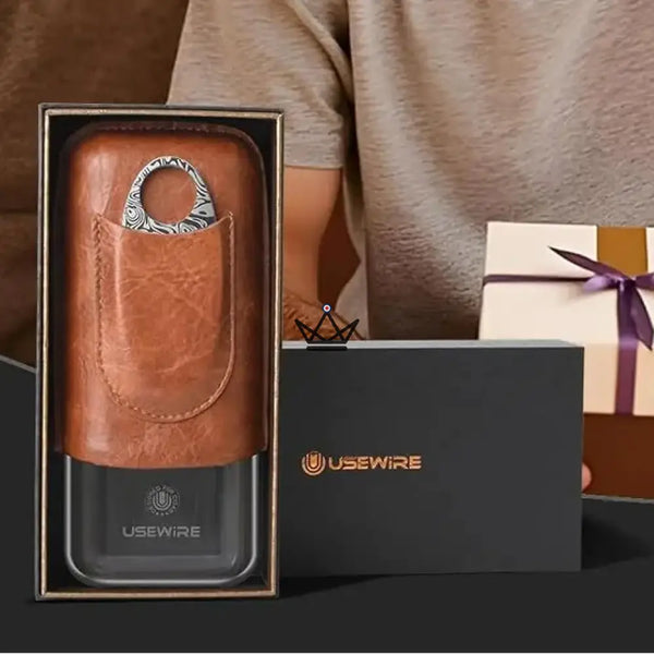 Vanguard Cigar Case — Genuine Leather & Transparent HD Acrylic, 3 Cigars, Double-Blade Cigar Cutter Included, Black or Brown – 7/7