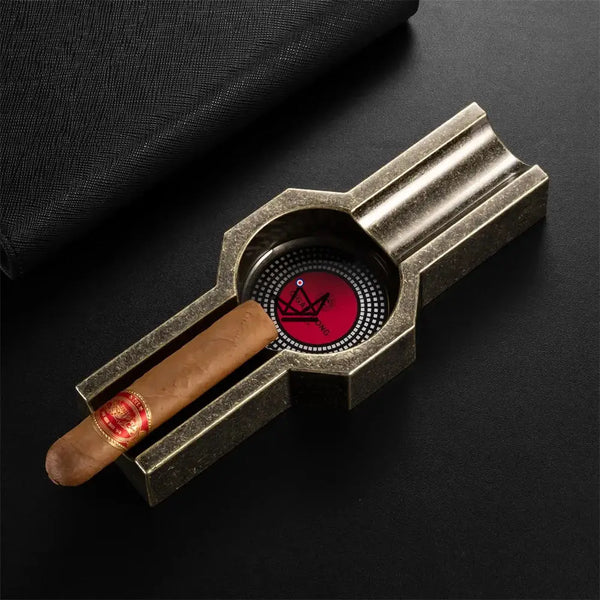 Solo King 2-Cigar Ashtray — 3 Vintage Finishes, Gold