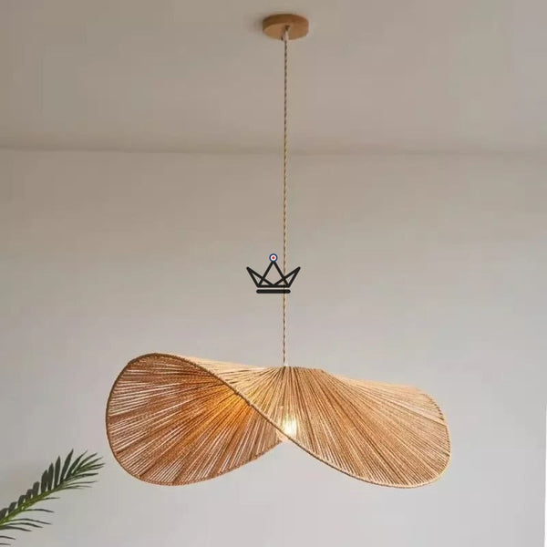 FOLIA Pendant Lamp — Hand-Woven Rattan, Leaf Shape, Natural / D40cm x H18cm