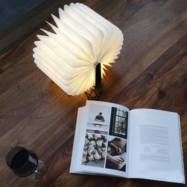 Livre lampe en bois - Atelier Atypique