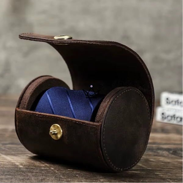 Personalizable leather tie case, 1 or 2 ties — ASCOT Traveler, 1 tie