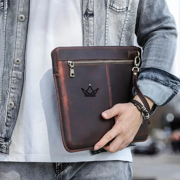 Customizable leather sleeve for MacBook AIR & PRO - Voyageur Centurion