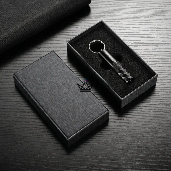 Diamond-faceted cigar punch keychain, 5 colors — FACETTE – 13/21