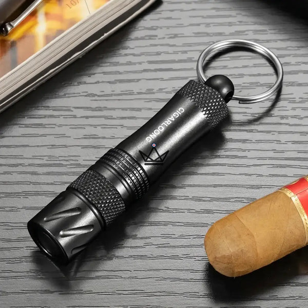 3-in-1 cigar punch keychain with hidden needle — VIGIE – 2/20