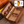 Load image into Gallery viewer, Cave à cigare de voyage en cuir - COHIBA STYLE avec briquet et coupe cigare pack portable luxe cadeau fete des père anniversaire jaune marron
